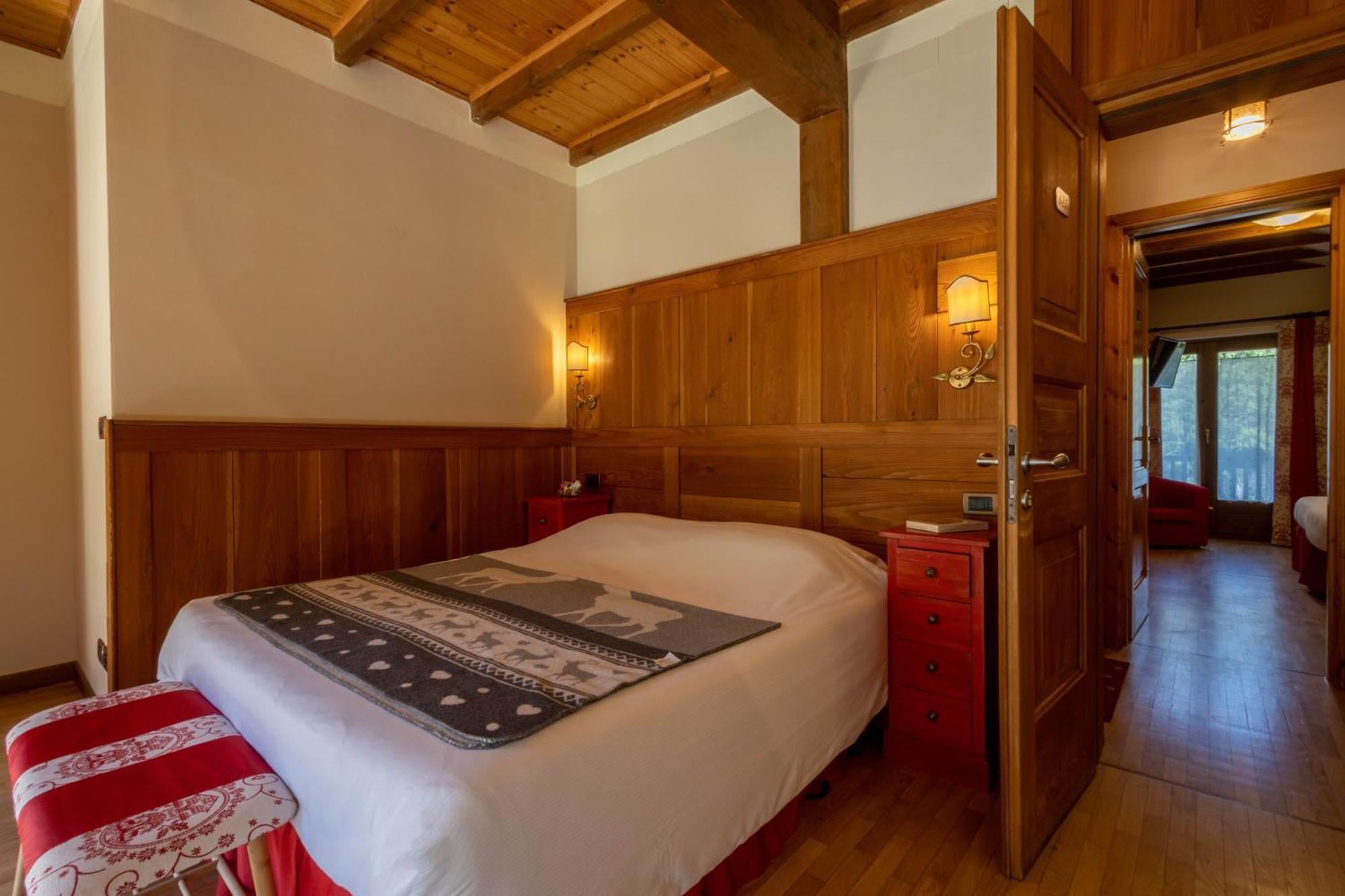 Alpine Forest Hotel 尚波吕克 外观 照片