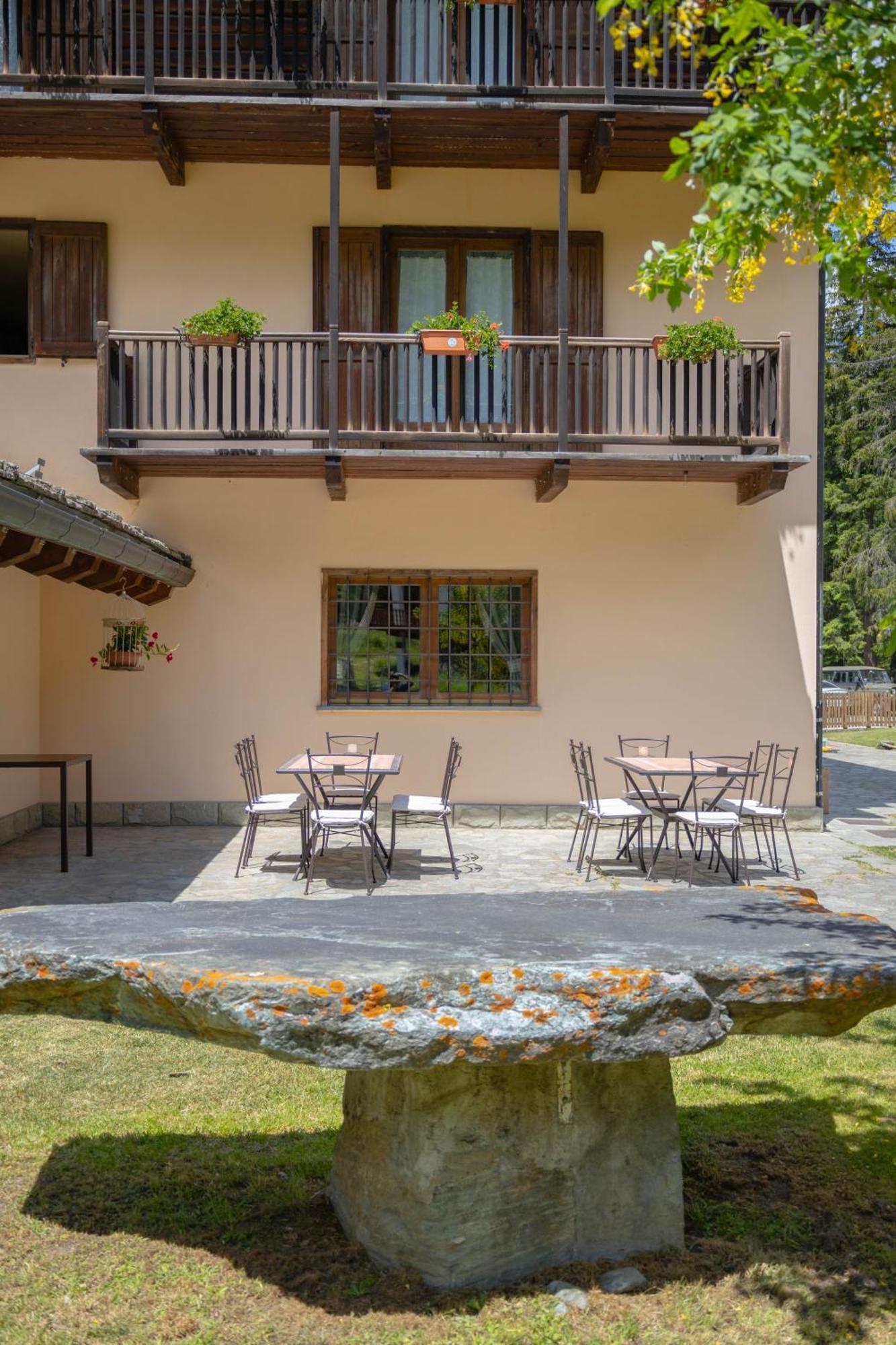 Alpine Forest Hotel 尚波吕克 外观 照片